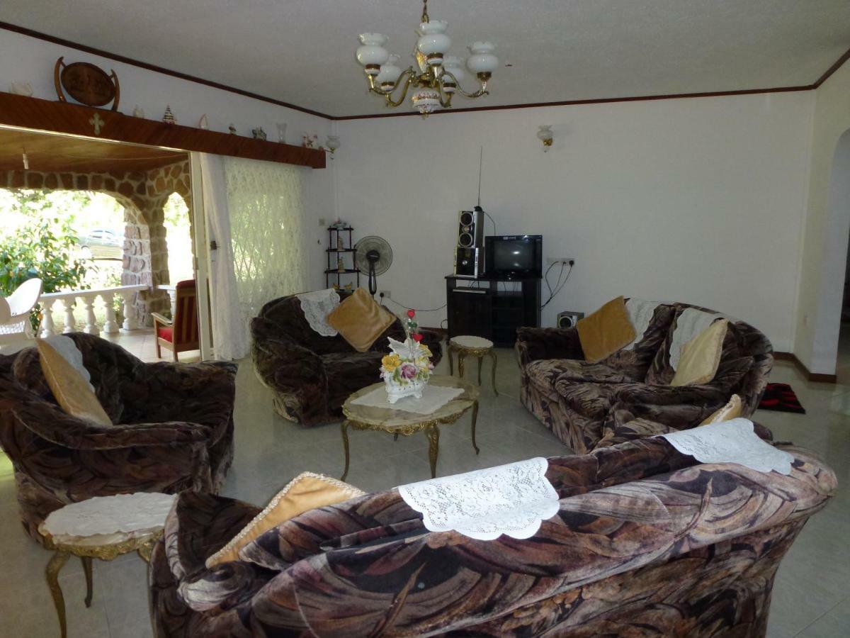 Chez Muriel Anse Volbert Village Extérieur photo