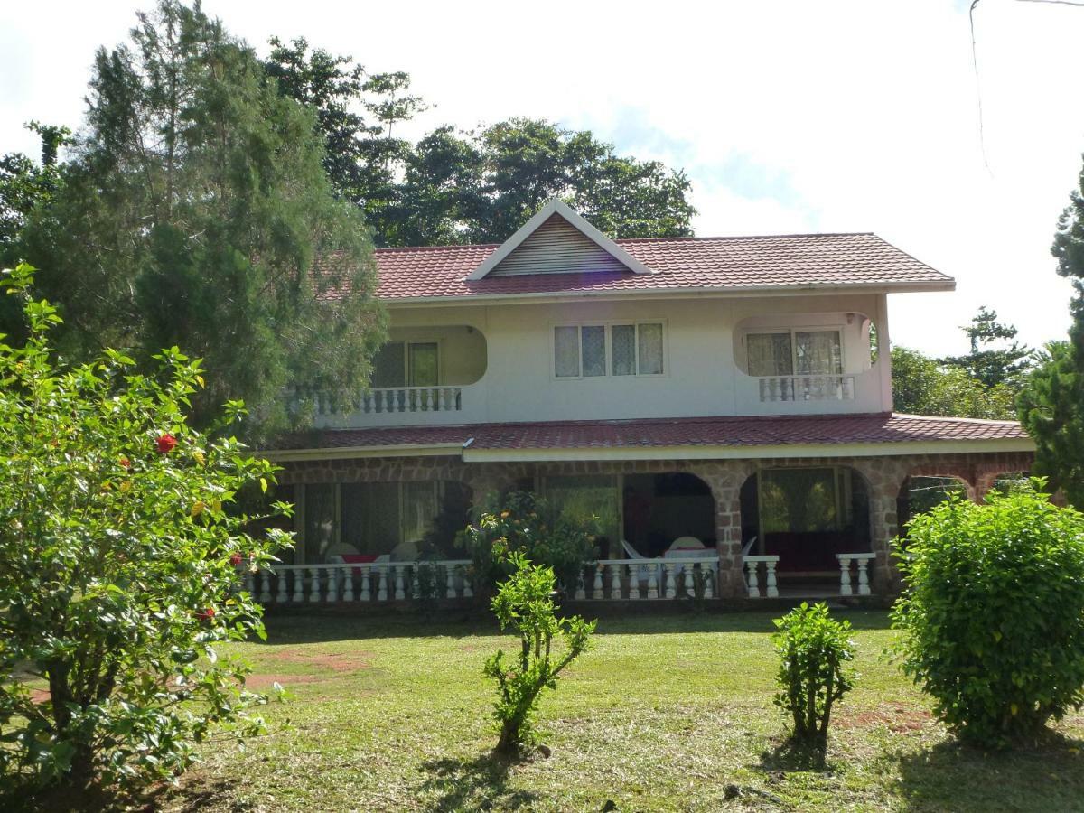Chez Muriel Anse Volbert Village Extérieur photo